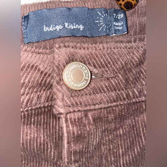 Only worn once brown flared jean - Picture 7 of 7